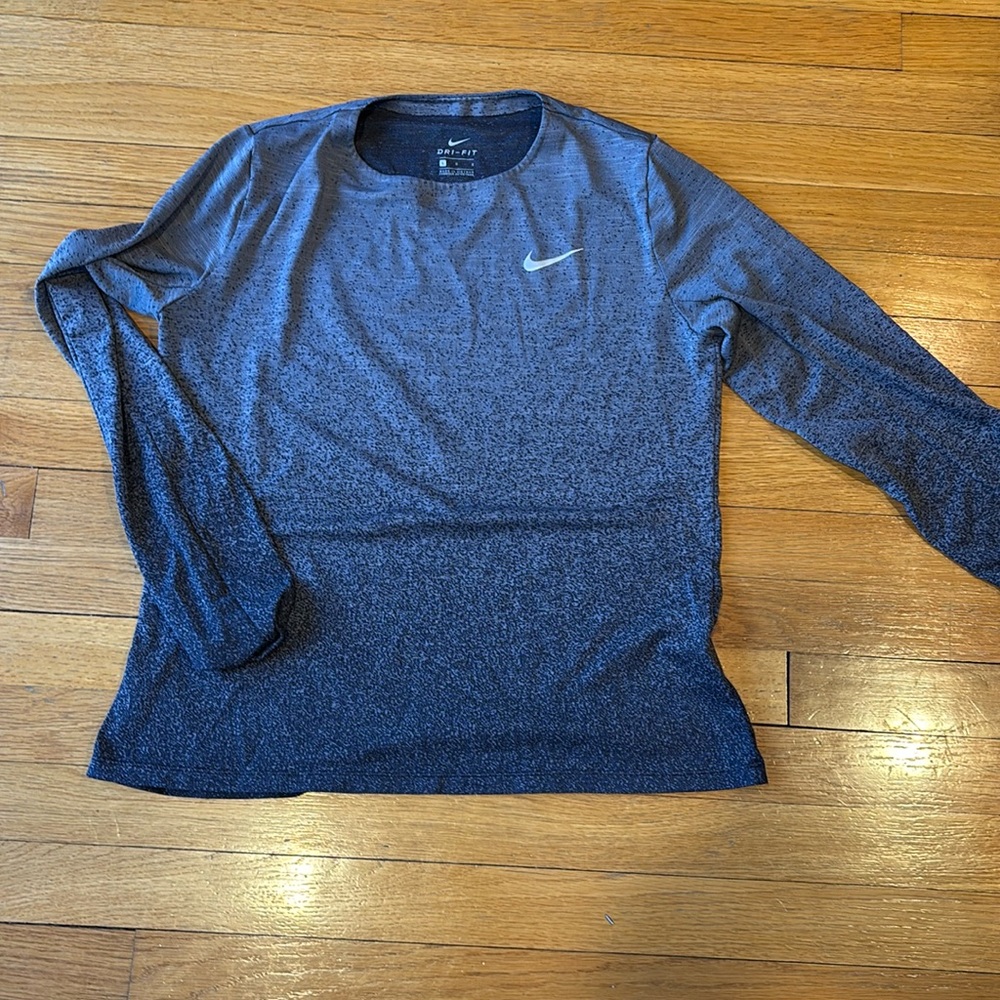 Nike Dri fit long sleeveve